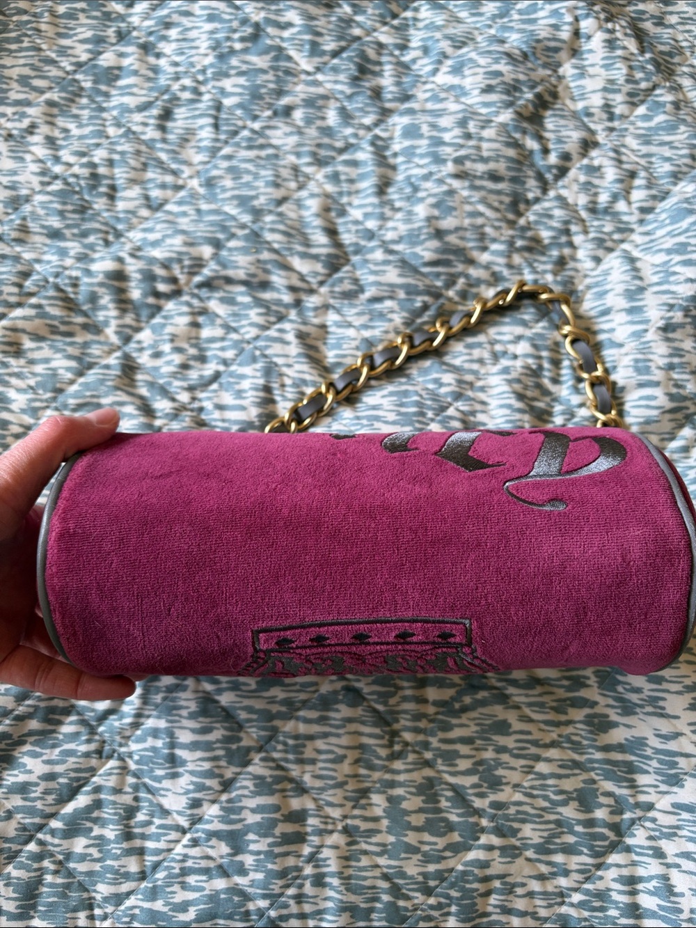 Vintage Juicy Couture Plush Velour Burgundy Barrel Bag with Chain Strap - Picture 6 of 10